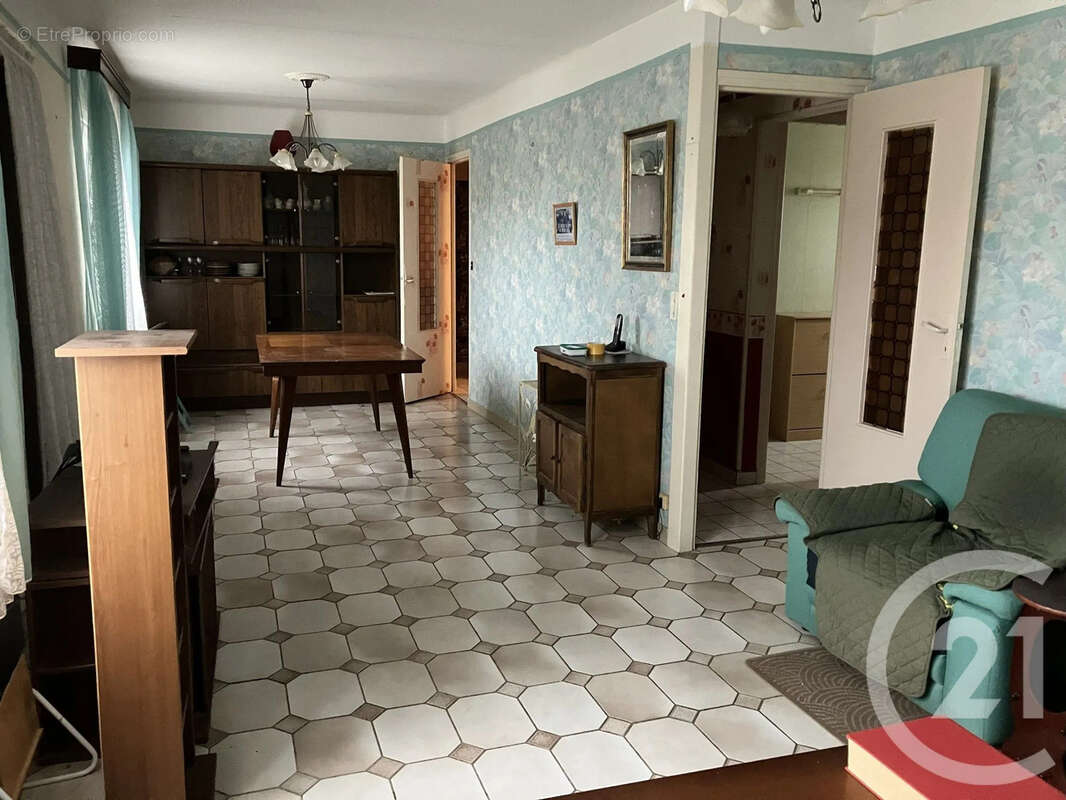 Maison à SAINT-MEMMIE