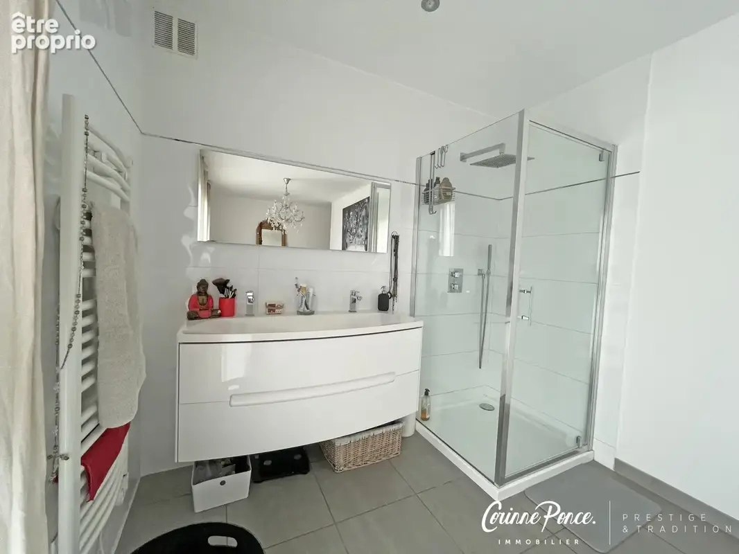 Nimes villa contemporaire standing quartier privilegie corinne ponce immobilier - photo 15