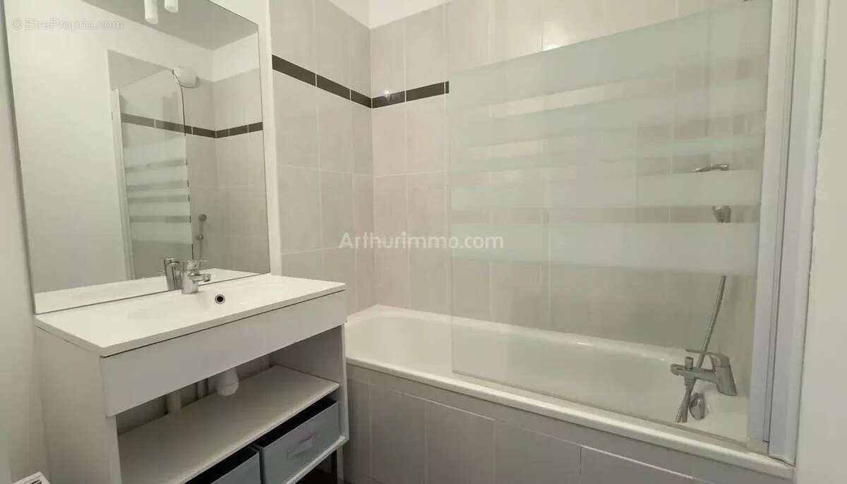 Appartement à SAINT-FARGEAU-PONTHIERRY