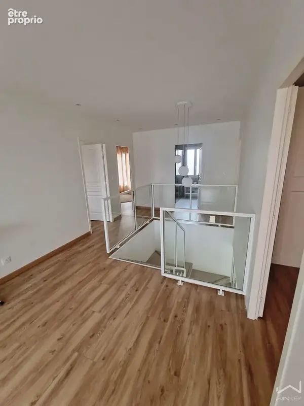 Maison récente de 2024 de 175 m2 - 5 chambres - photo 10