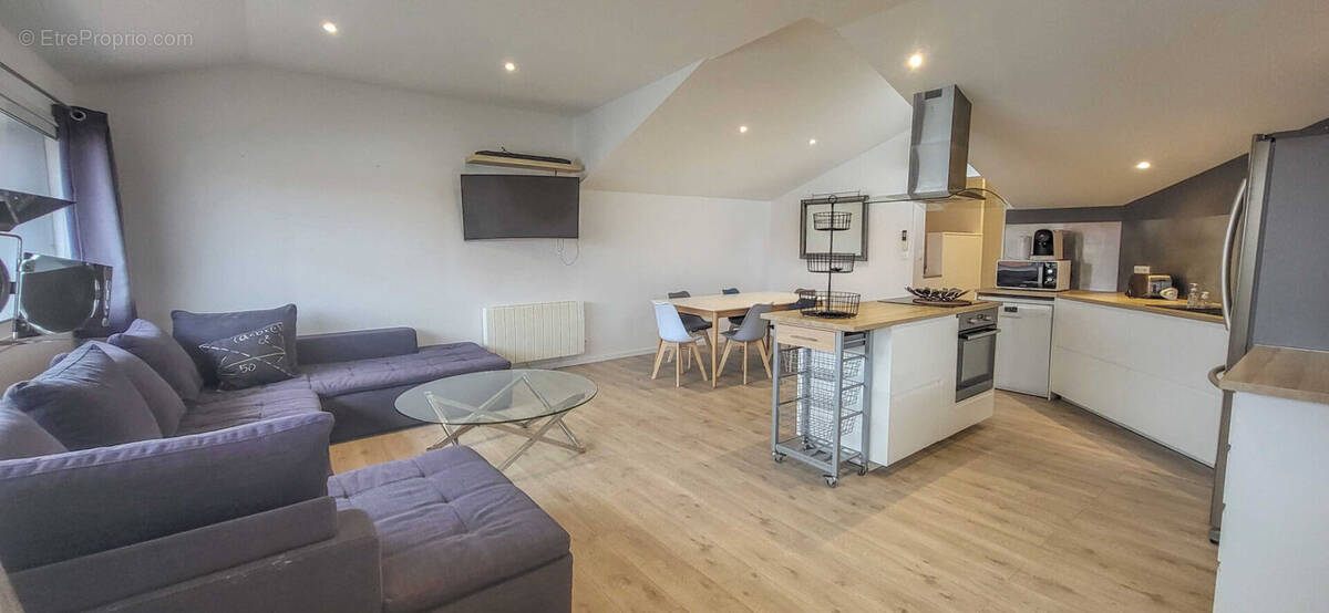 Appartement à VENDAYS-MONTALIVET