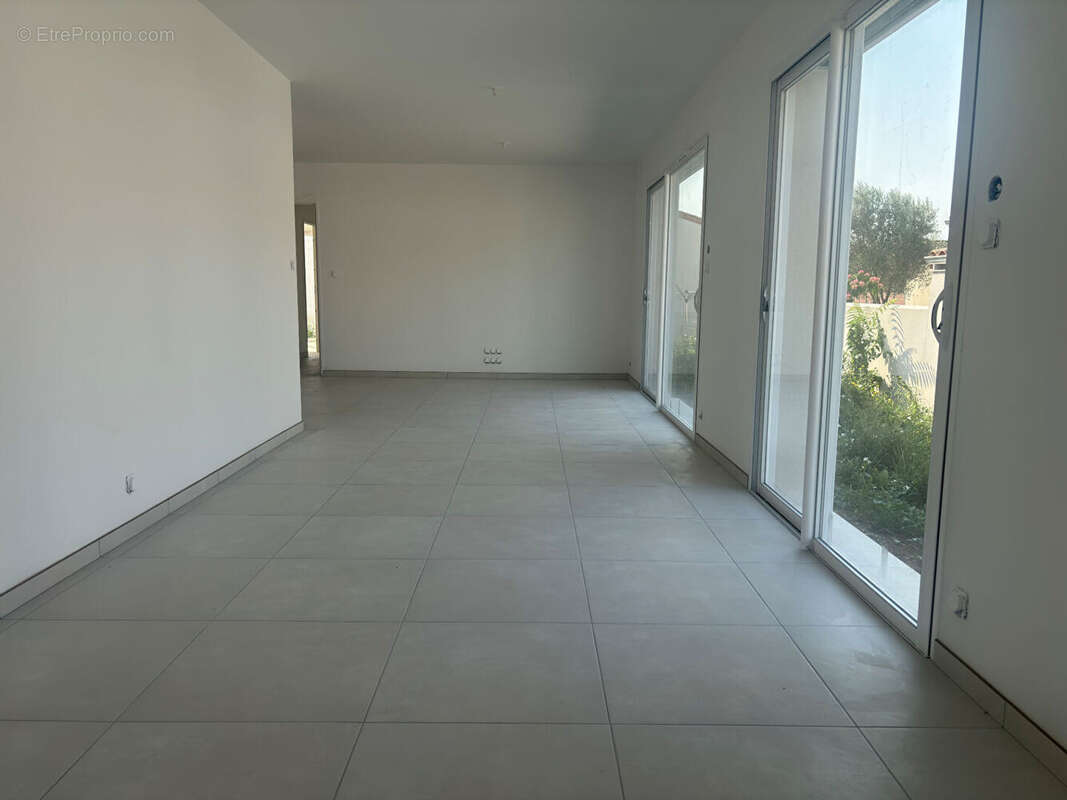 Villa neuve à 1500 m plage - photo 4