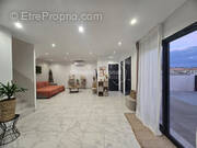 Maison à JONQUIERES-SAINT-VINCENT