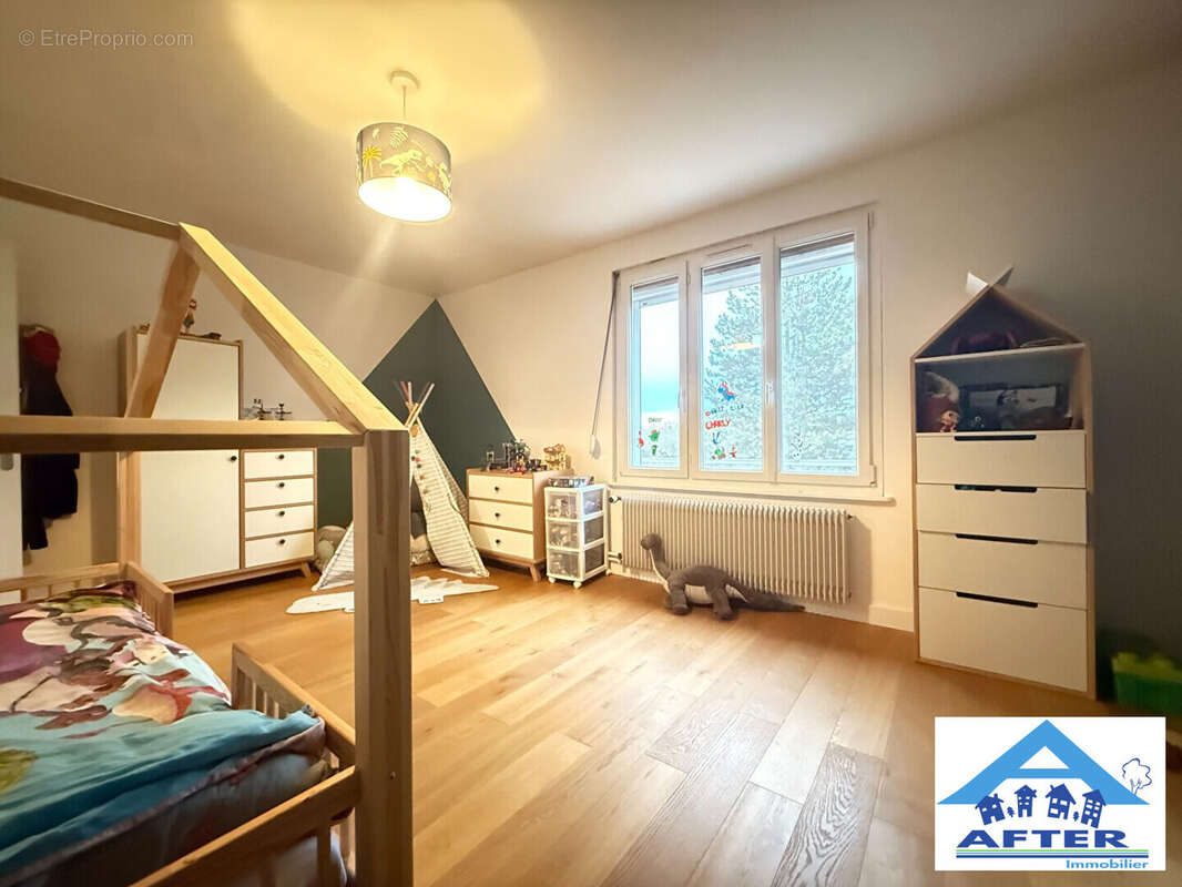 Maison à DAMELEVIERES