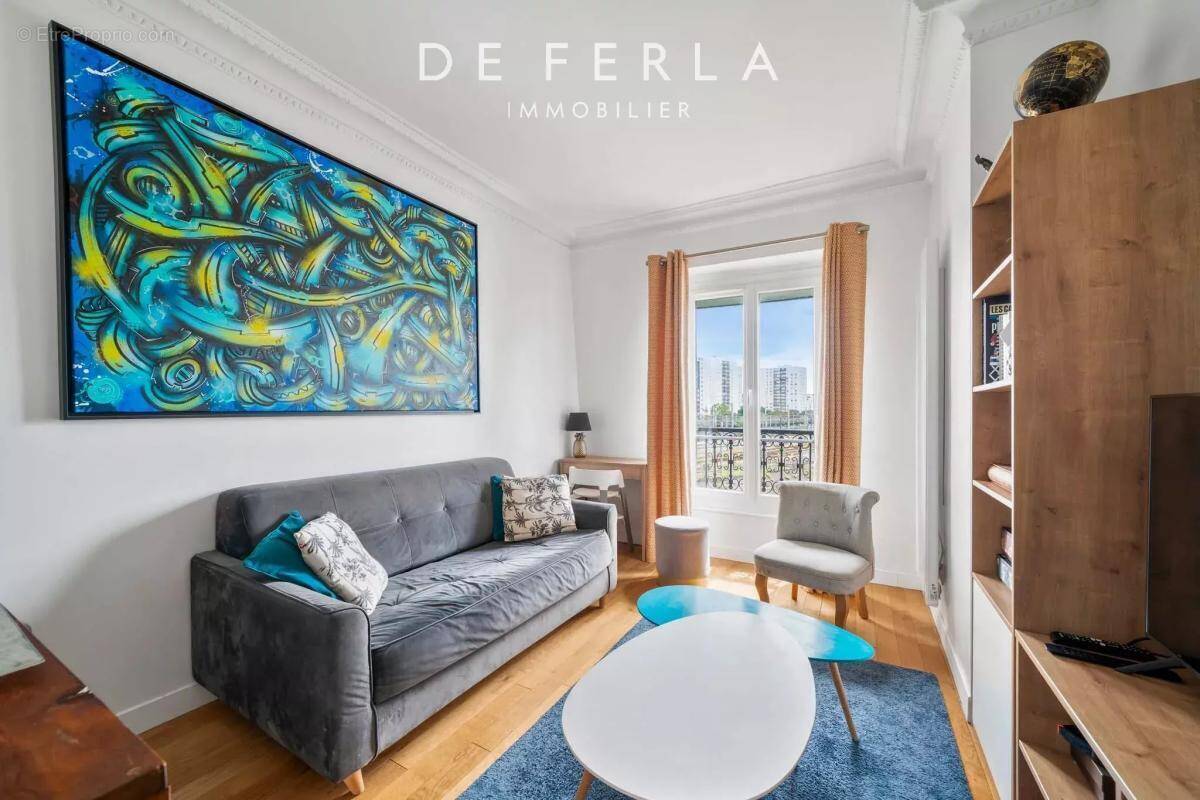 Appartement à PARIS-15E