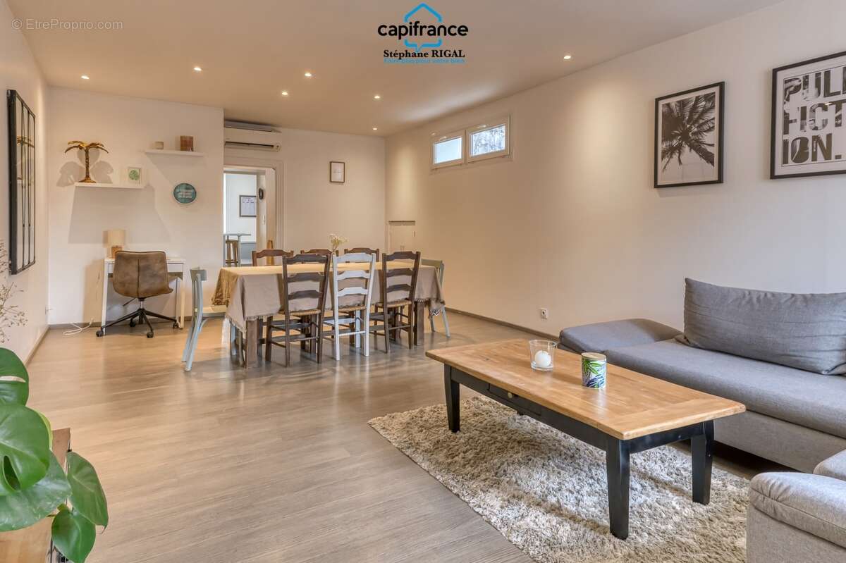 Dpt Lot et Garonne (47), à vendre FUMEL maison de ville P6 de 130 m² - Parcelle de 135m² - photo 9