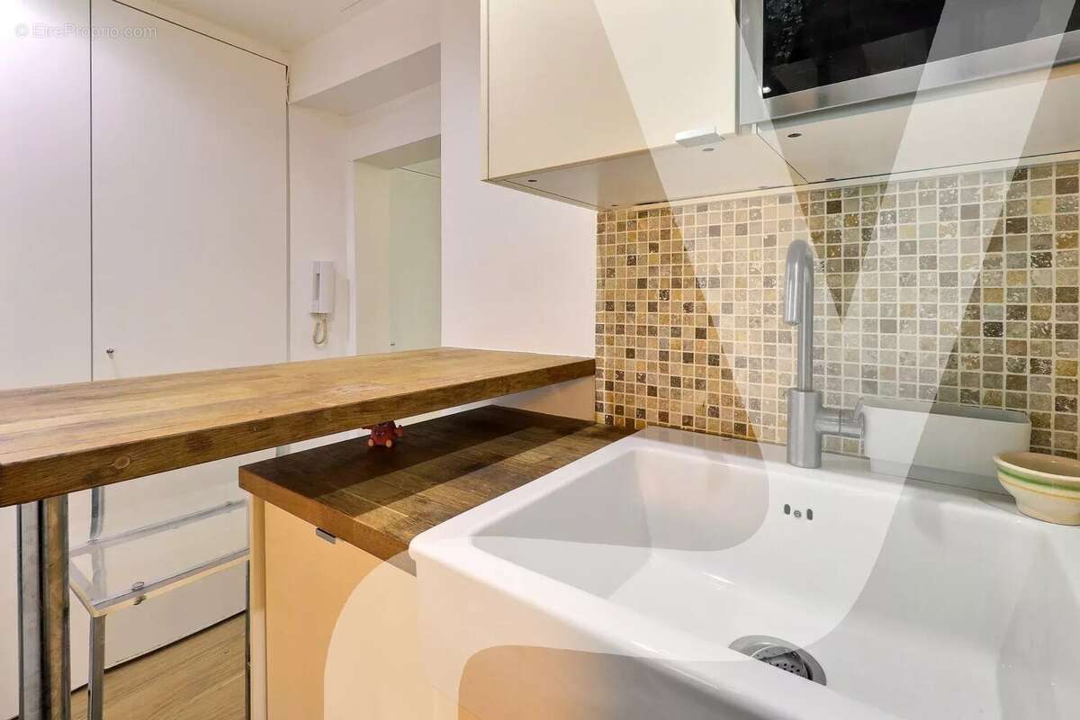 Appartement à PARIS-11E