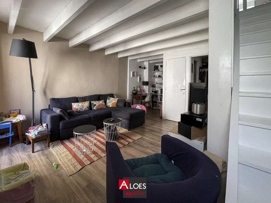 Maison Aigues-Mortes intra-muros 4 pièces - photo 6