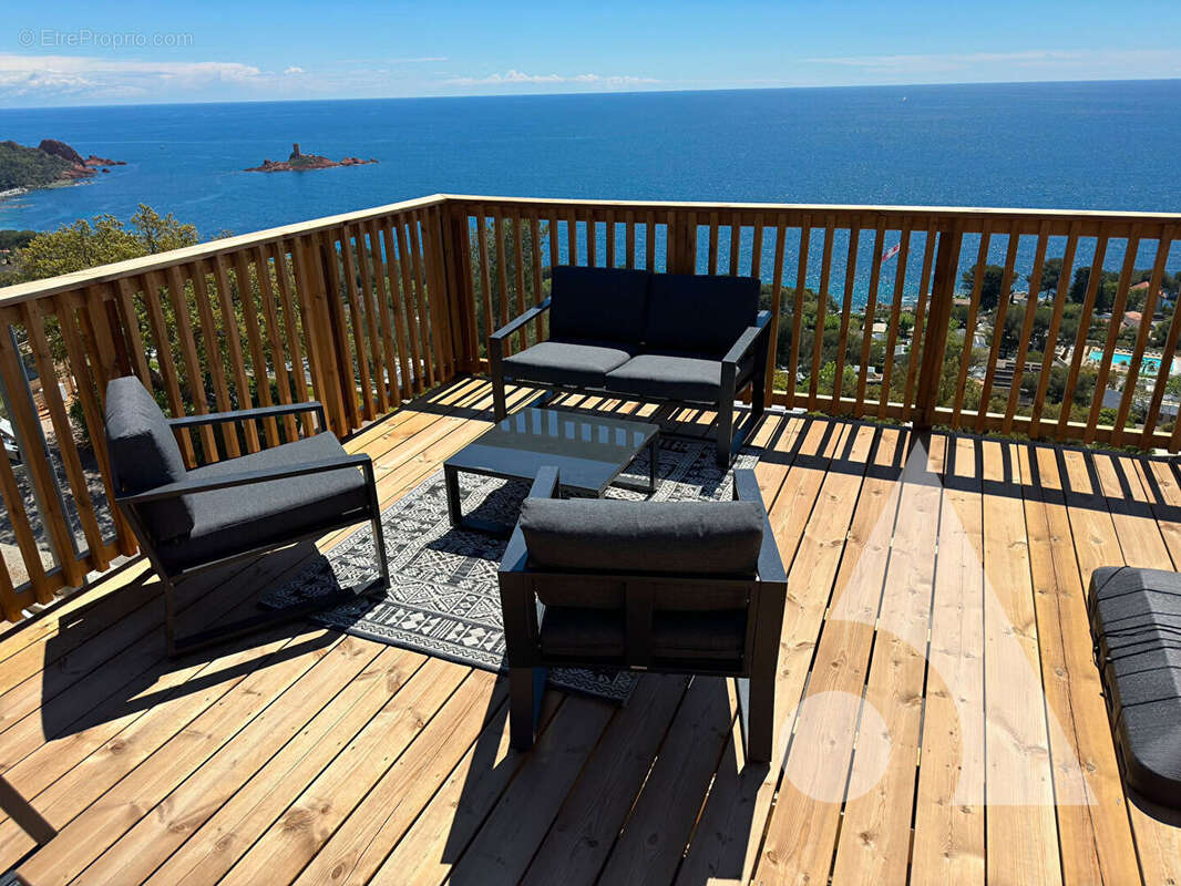 Maison Saint Raphael 3 pièce(s) 36 m2-VUE MER PANORAMIQUE - photo 3