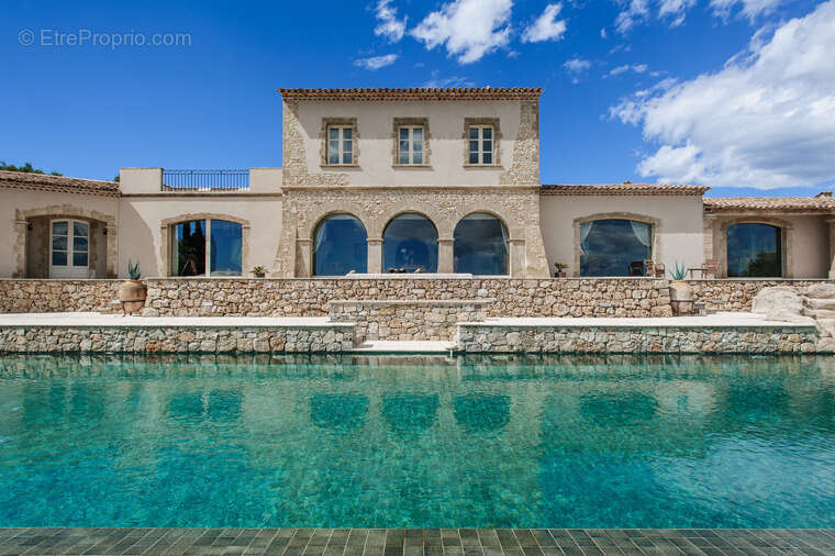 Prestigieuse Propriété à Chateauneuf de Grasse - photo 19