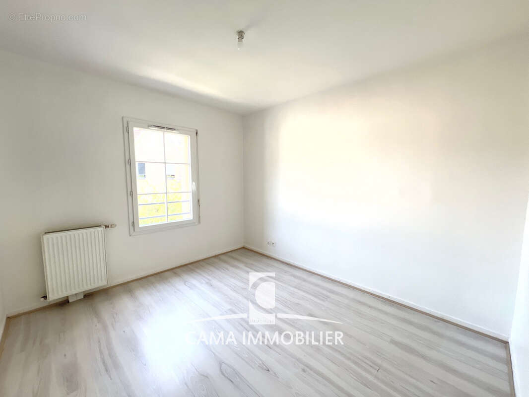 Appartement à CHATEAUFORT
