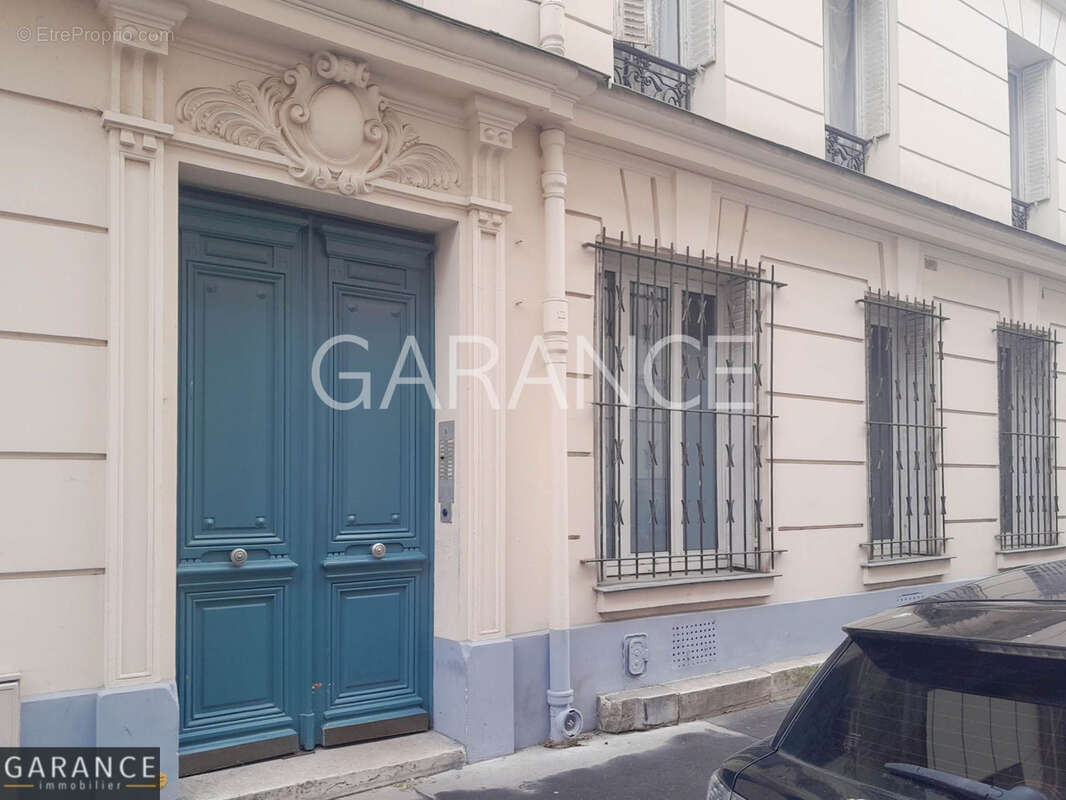 Appartement à PARIS-12E