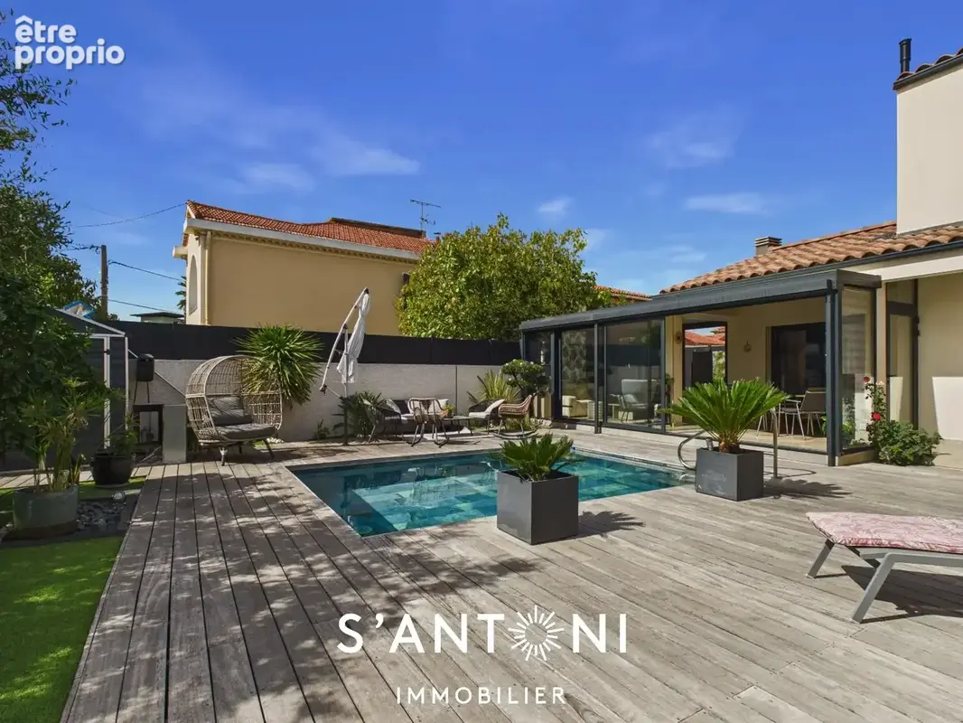 AGDE- Maison contemporaine 121 m²  3 chambres  Piscine  Garage - photo 3