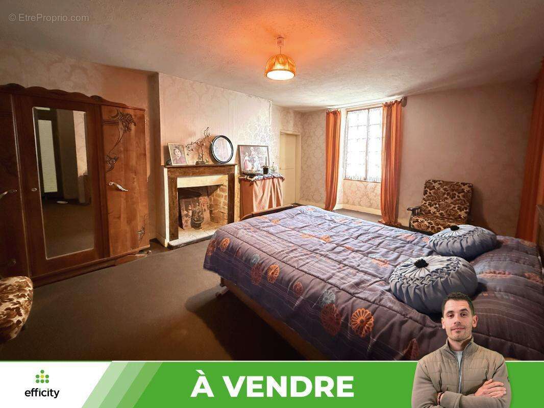 Maison à JOUSSE