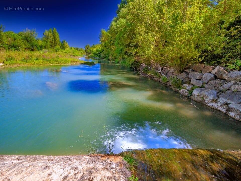 Terrain à FERRALS-LES-CORBIERES