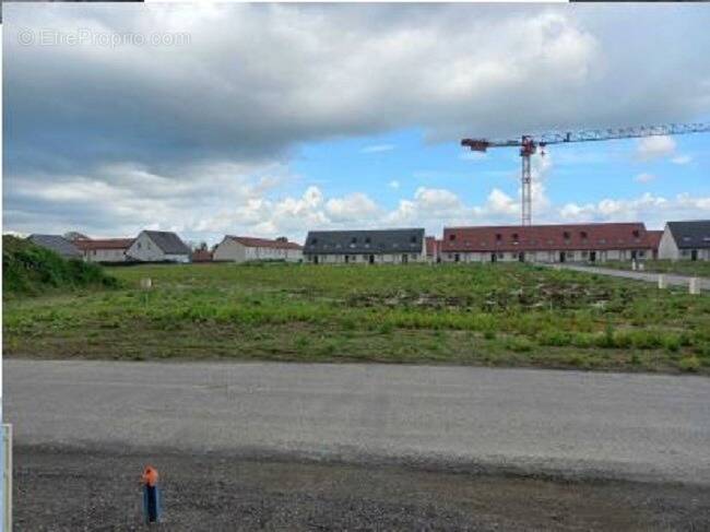 Terrain à ROOST-WARENDIN