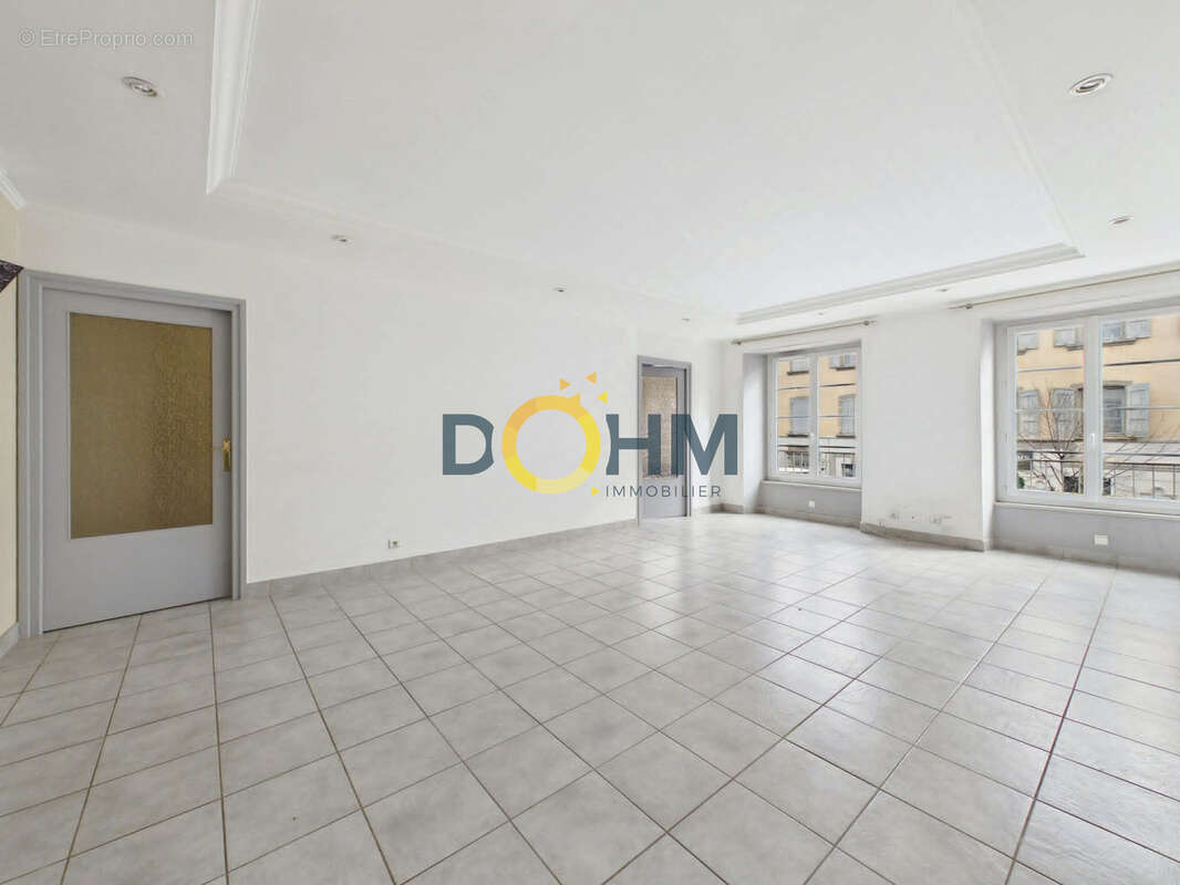 Appartement traversant 110m2,terrasse 40m2 - photo 7