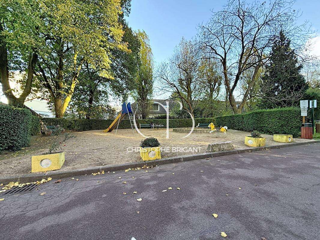 Appartement à VILLEJUIF