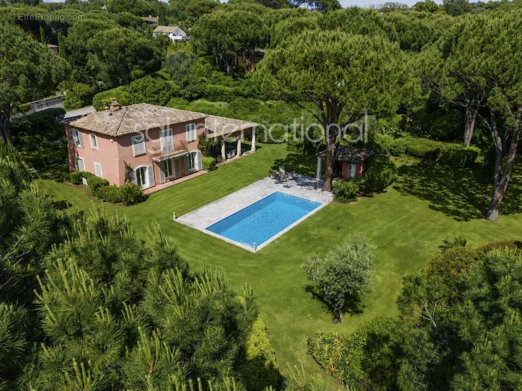 Ref 2361 - saint-tropez - villa provençale - proche centre - photo 3