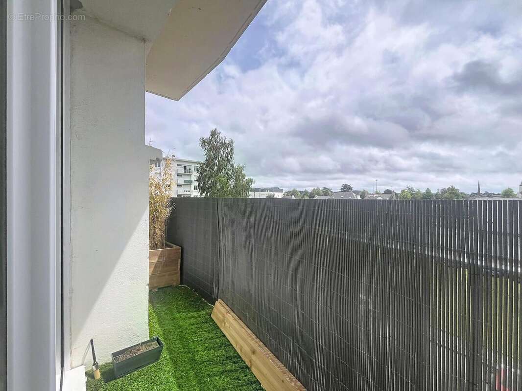 Appartement 70 m² à Guingamp  - photo 8