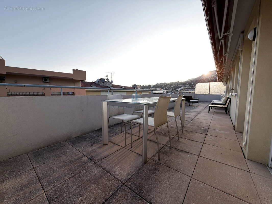 Appartement à MENTON
