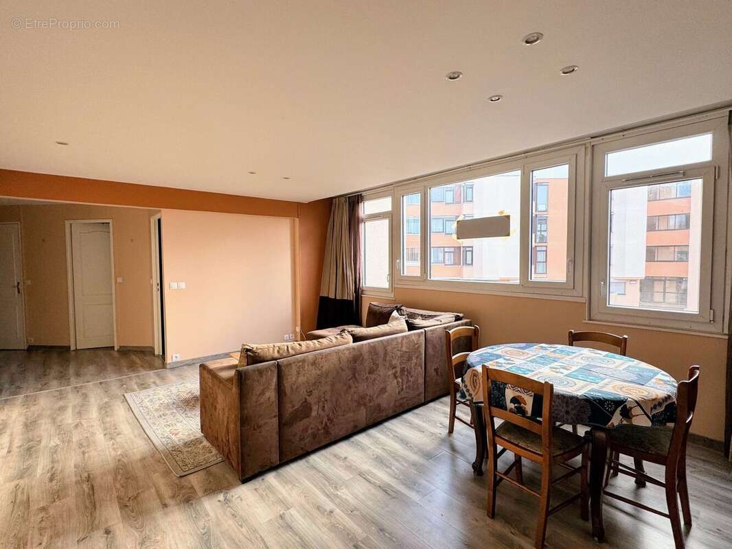 Appartement à GUYANCOURT