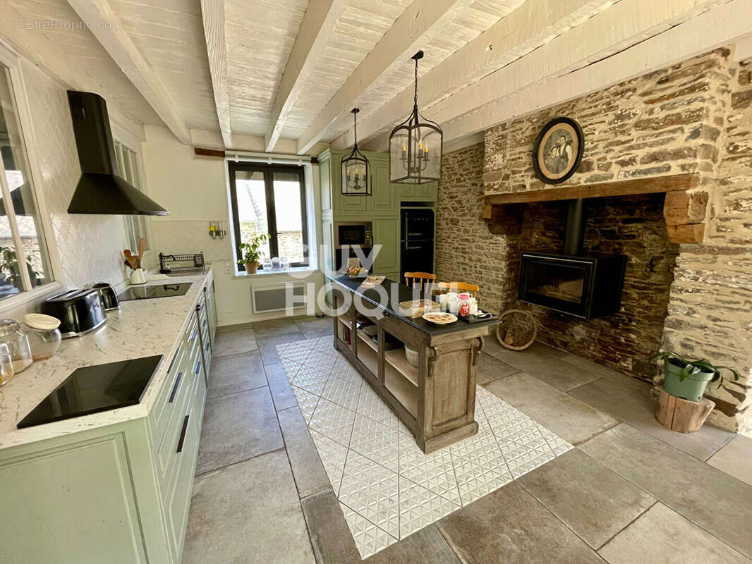 Maison à DOL-DE-BRETAGNE