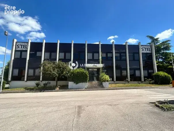 Immobilier Professionnel à vendre Pont-Sainte-Marie - photo 3