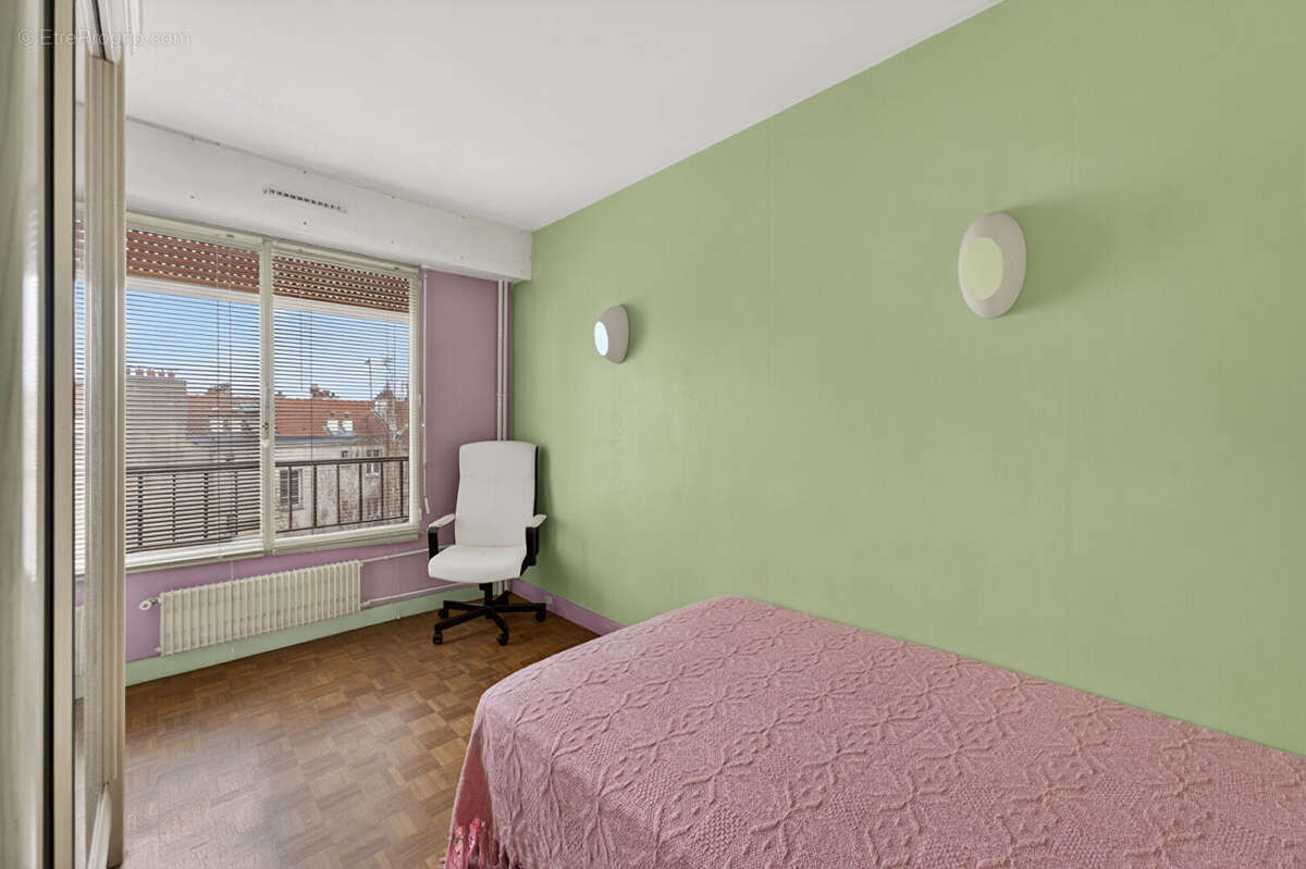 Appartement à PARIS-20E