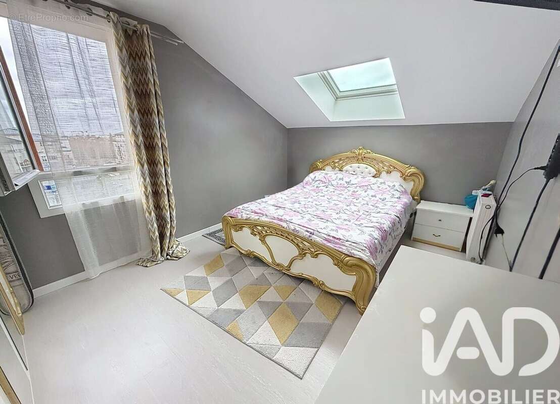 Photo 4 - Appartement à VILLENEUVE-LE-ROI