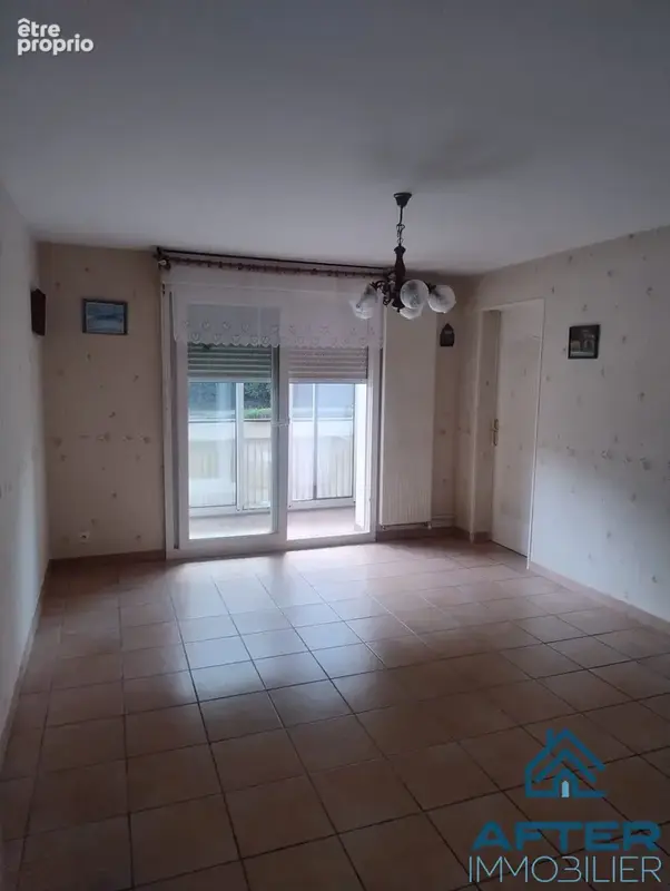 Appartement 4 pièces 70 m² à vendre à Epinal (88000) - photo 2