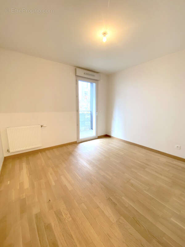 Appartement à LYON-8E