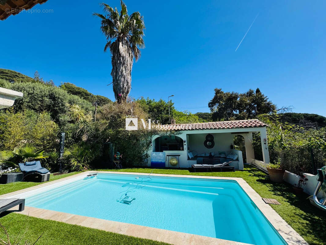 Maison à CAVALAIRE-SUR-MER