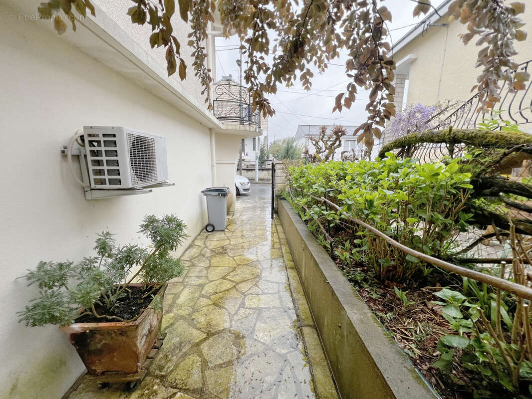 Maison à CHATELLERAULT