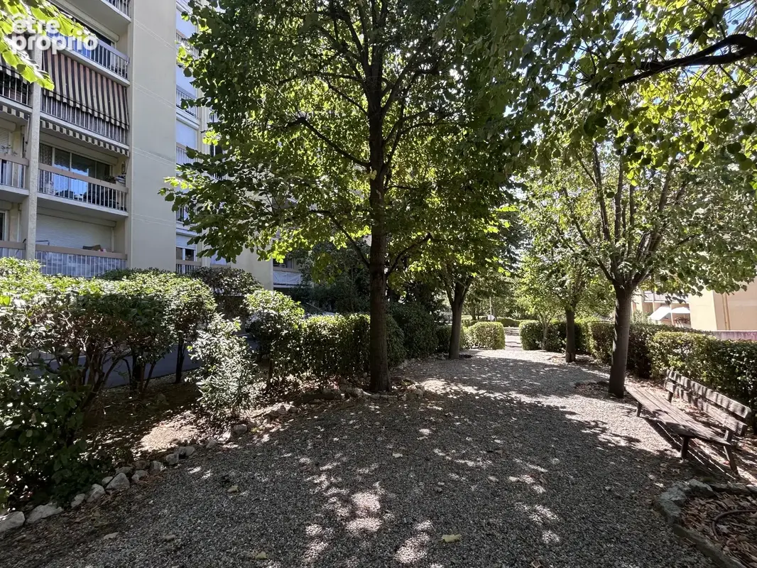 Appartement à MARSEILLE-14E