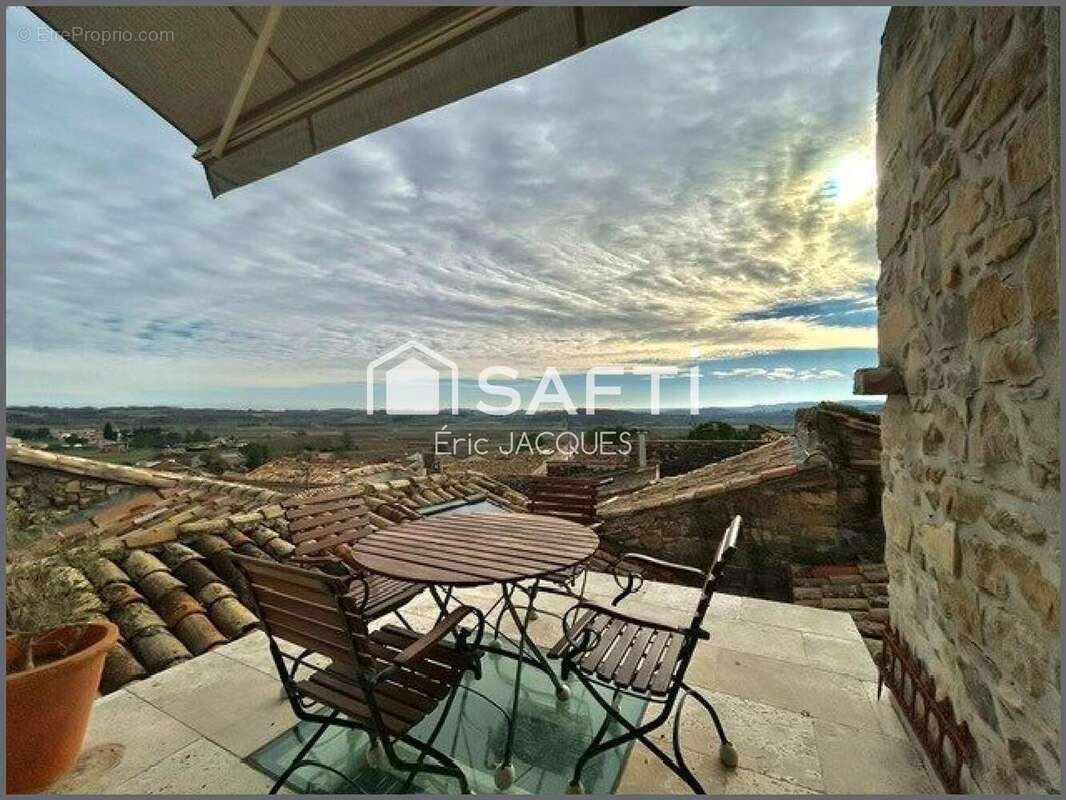 Maison 141 m² à Saint-Cesaire-De-Gauzignan  - photo 2