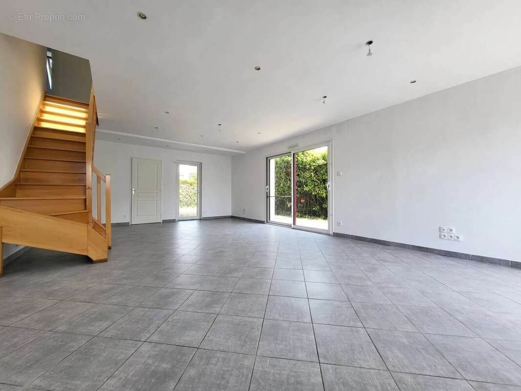 Maison à LA TURBALLE