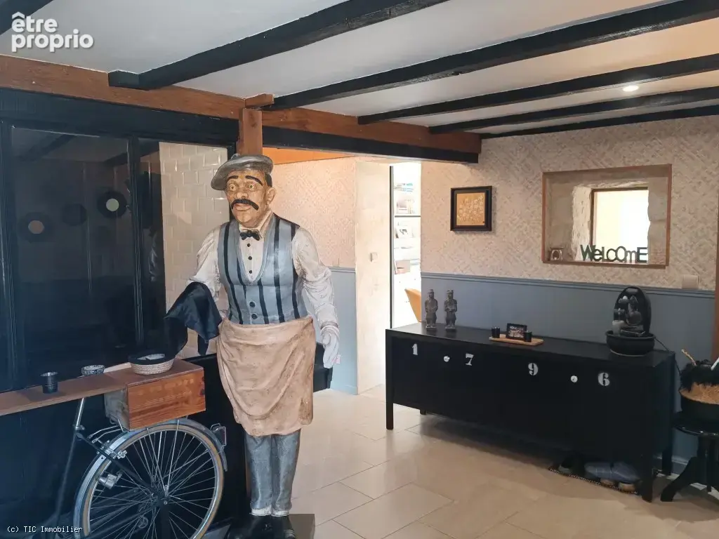 Belle Maison en Pierre avec Piscine, Dépendances et Jardin - photo 2