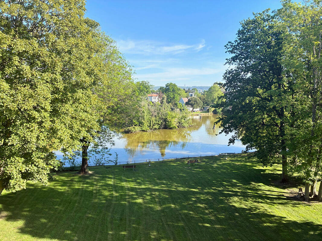Appartement à SAINT-GRATIEN