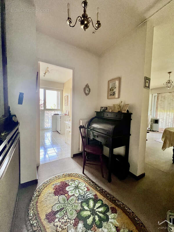 Appartement t2 au calme residence securisee - photo 4
