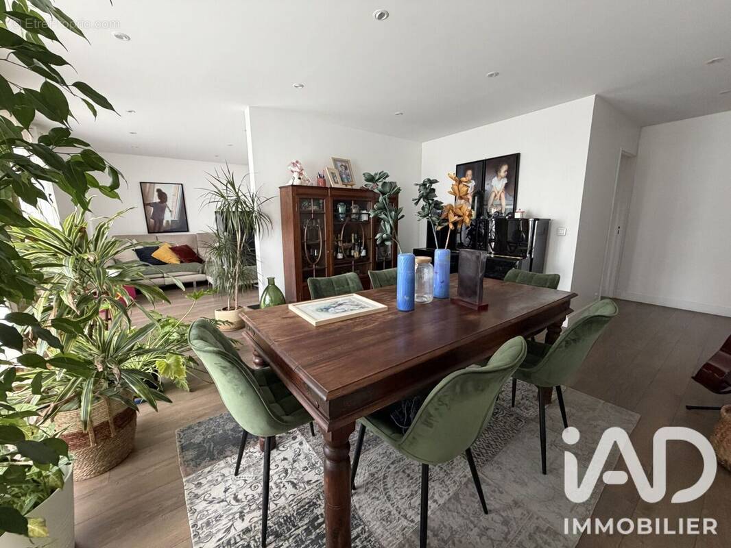 Photo 1 - Appartement à VILLEMOMBLE