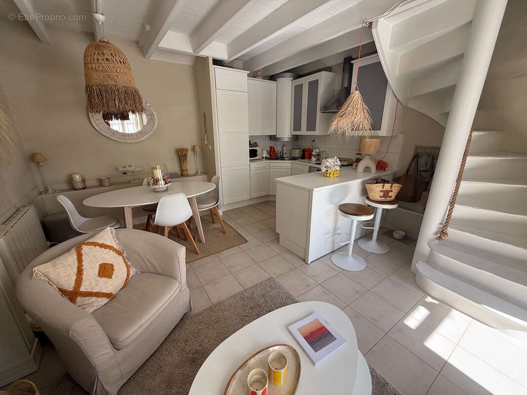 Maison à LE POULIGUEN
