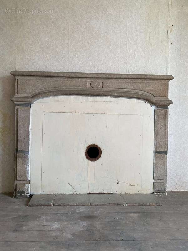 Maison à COMPREIGNAC