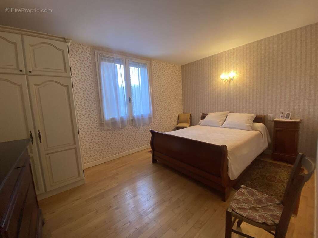 Maison 94 m² à La Selve  - photo 6