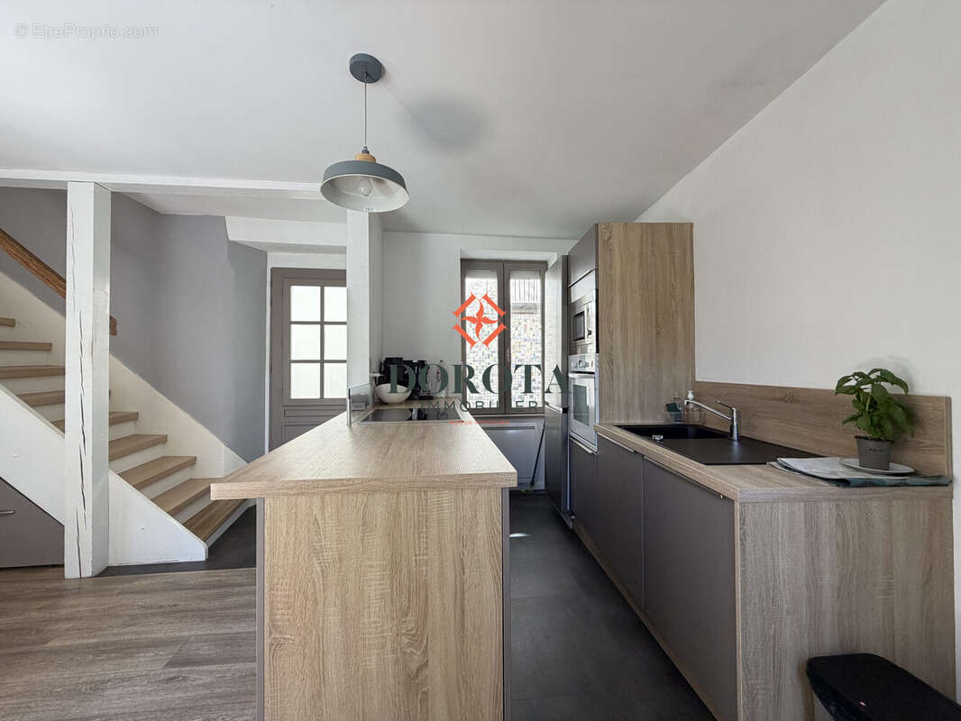 Maison 89 m² à Allevard  - photo 5