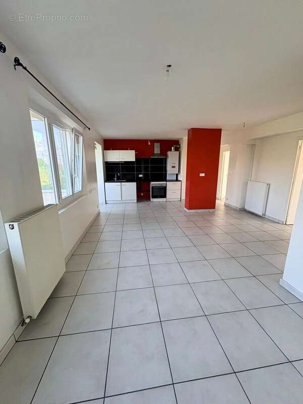 Appartement à BOURG-LES-VALENCE