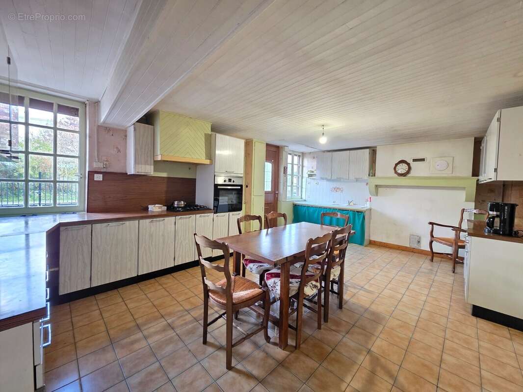 Maison à BRAGNY-SUR-SAONE