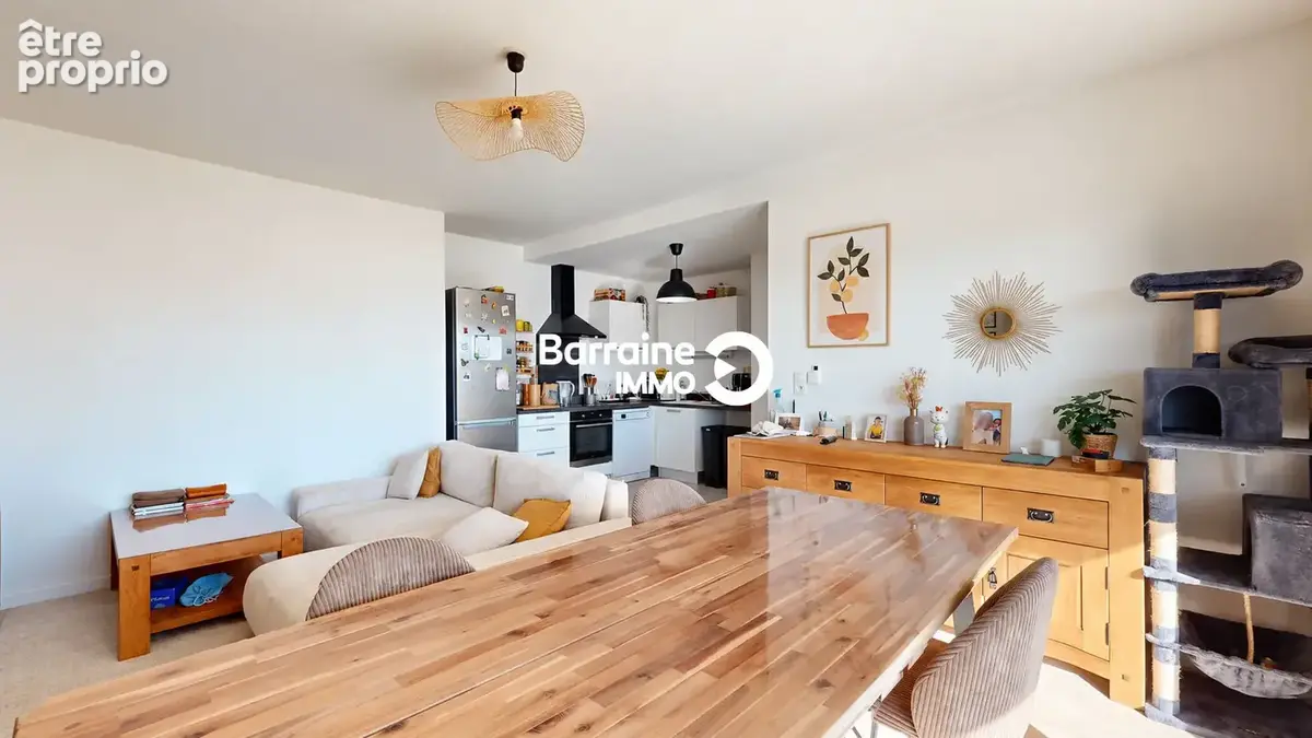 BARRAINE IMMO - A VENDRE EN EXCLUSIVITE : T3 dernier étage avec balcon et double stationnement à Guilers - Réf : PZ00393-TH - photo 2