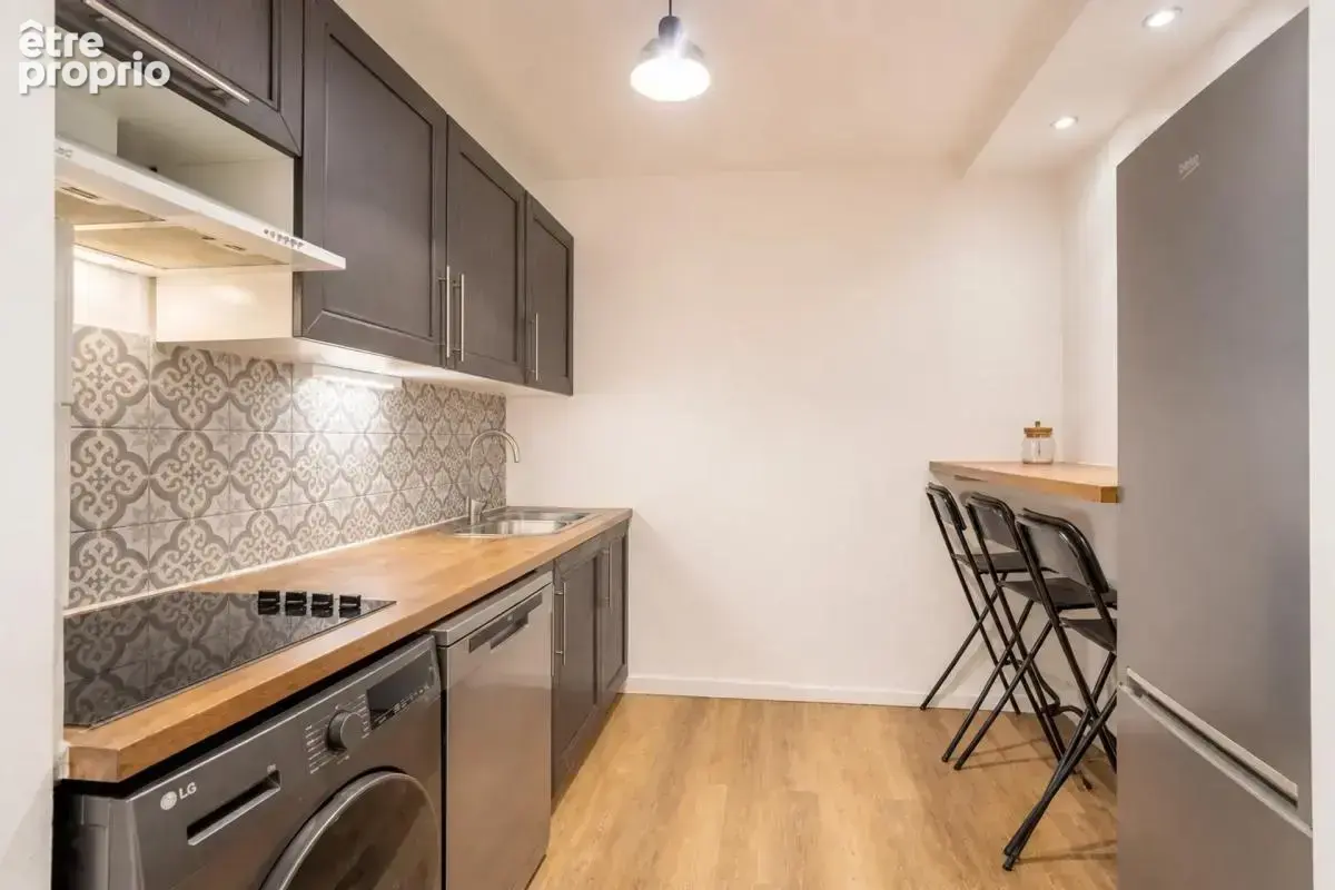 Appartement à L'ILE-SAINT-DENIS