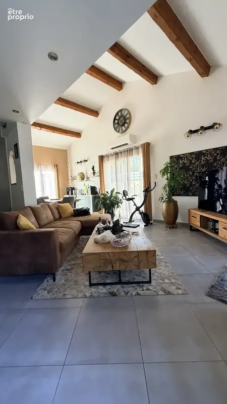 A Vendre Valros commune Béziers Maison 5 pièces   110 m2   4 chambres- Terrain 409 m2   Piscine   Garage - photo 6